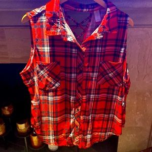 Red plaid slightly used top